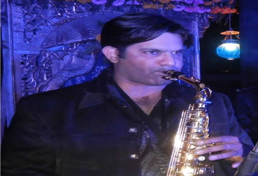 best saxophone player bangalore